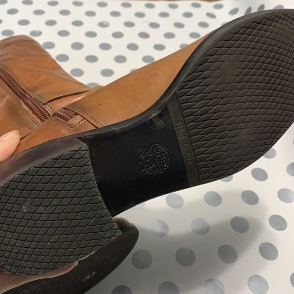 VINCE CAMUTO - Picture 8 of 14